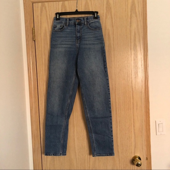 BRAND NAME CLOTHING BUNDLE (35 ITEMS) - Picture 12 of 16